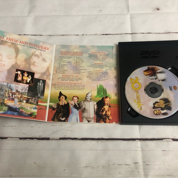 The Wizard of Oz (DVD, 1997) ~  RARE MUSICAL ORIGINAL SNAPCASE VERSION - Picture 3 of 4